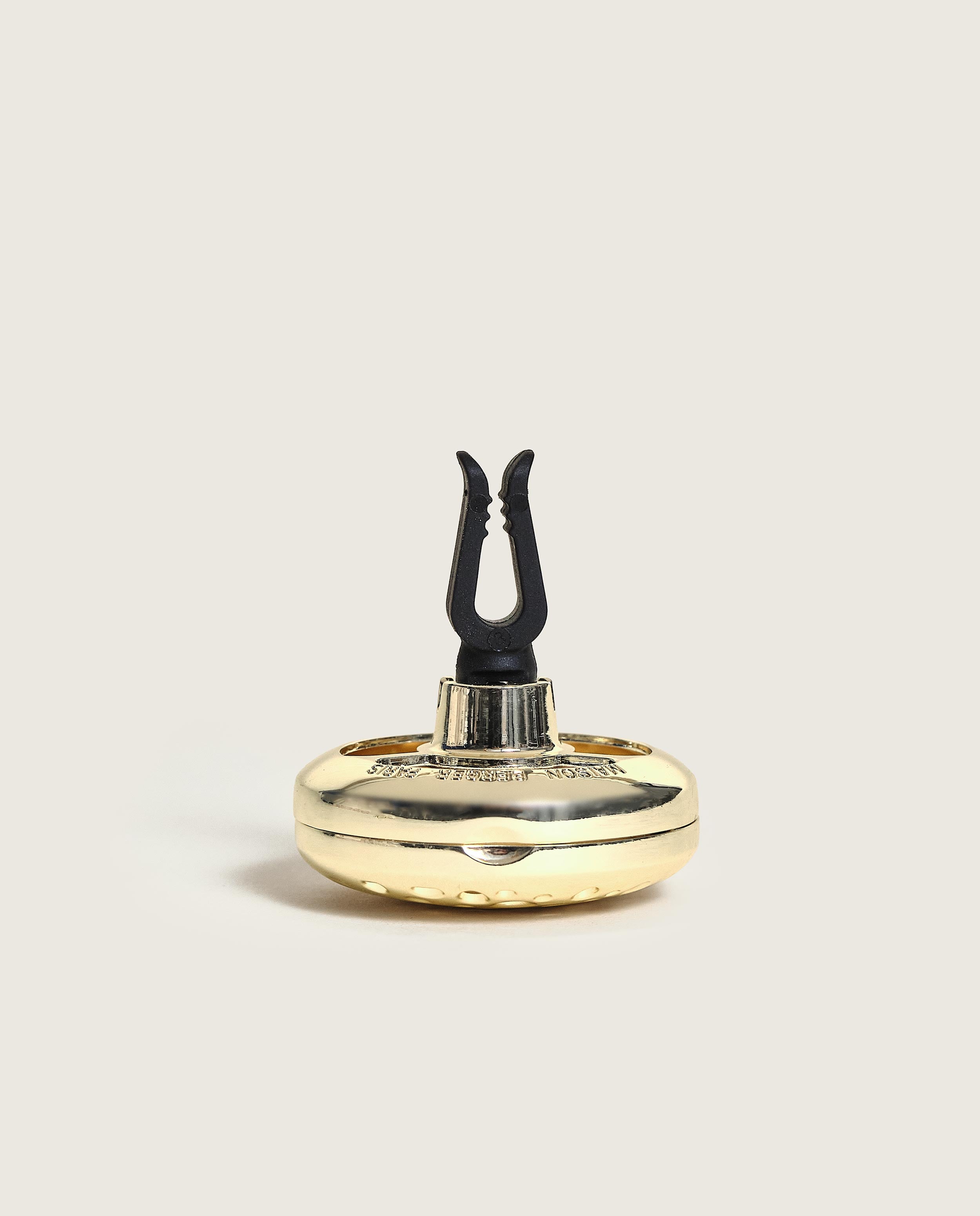 maison-berger-paris-coffret-les-petits-tr-sors-ophelia-diffuseur-voiture-or-port image 4