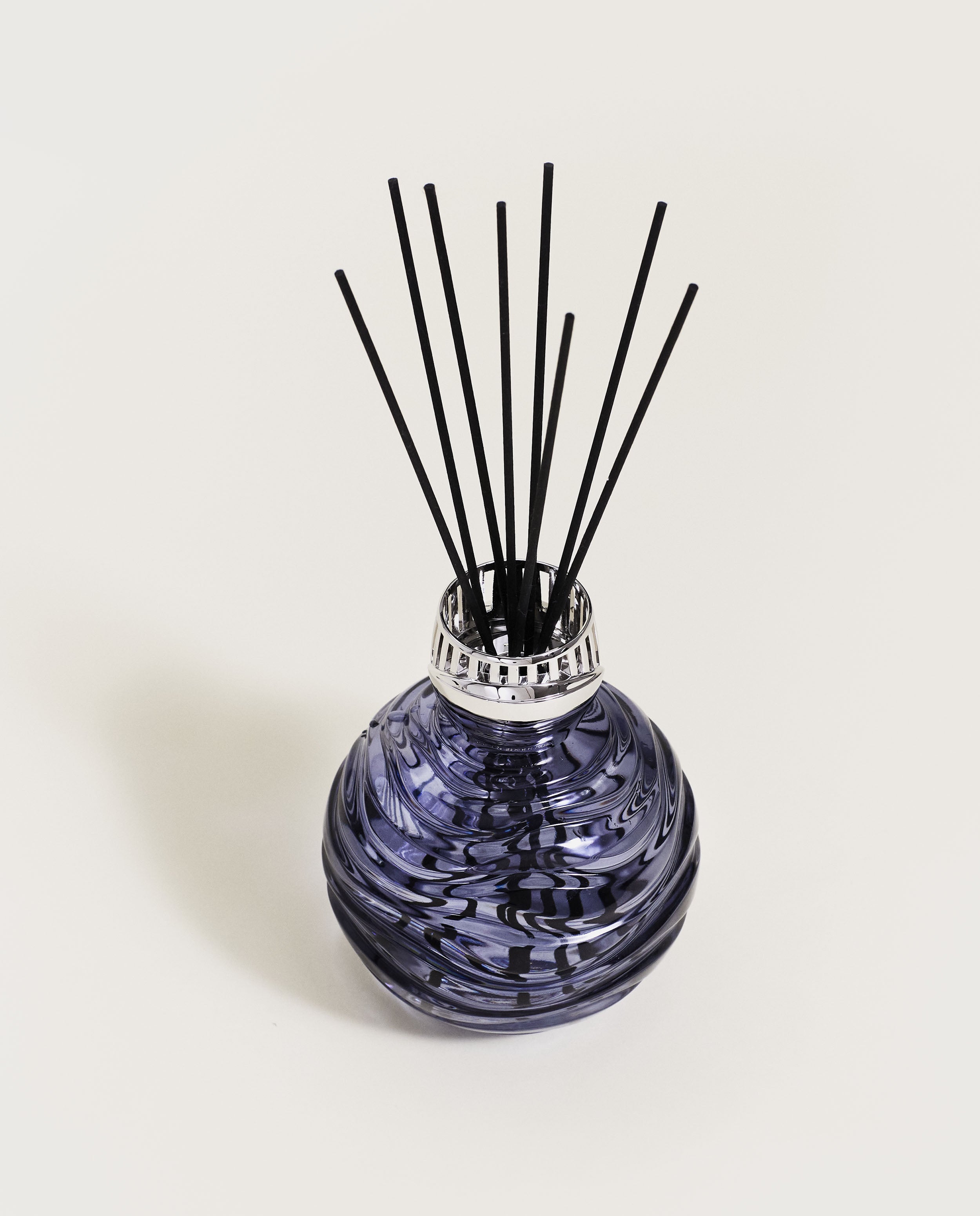 maison-berger-paris-dition-d-art-bouquet-parfum-crystal-globe-gris image 3