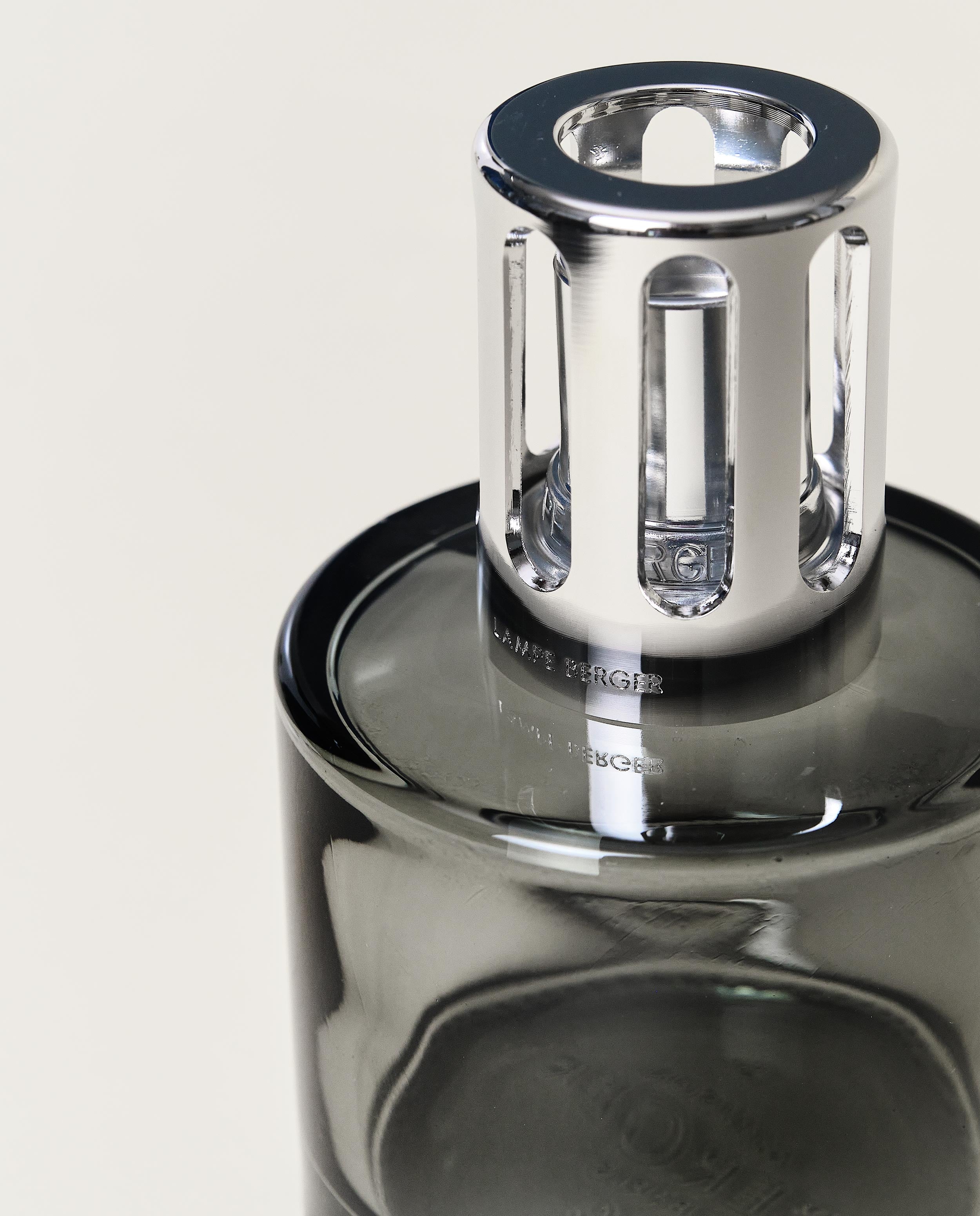 maison-berger-paris-coffret-lampe-berger-aroma-energy-grise image 3