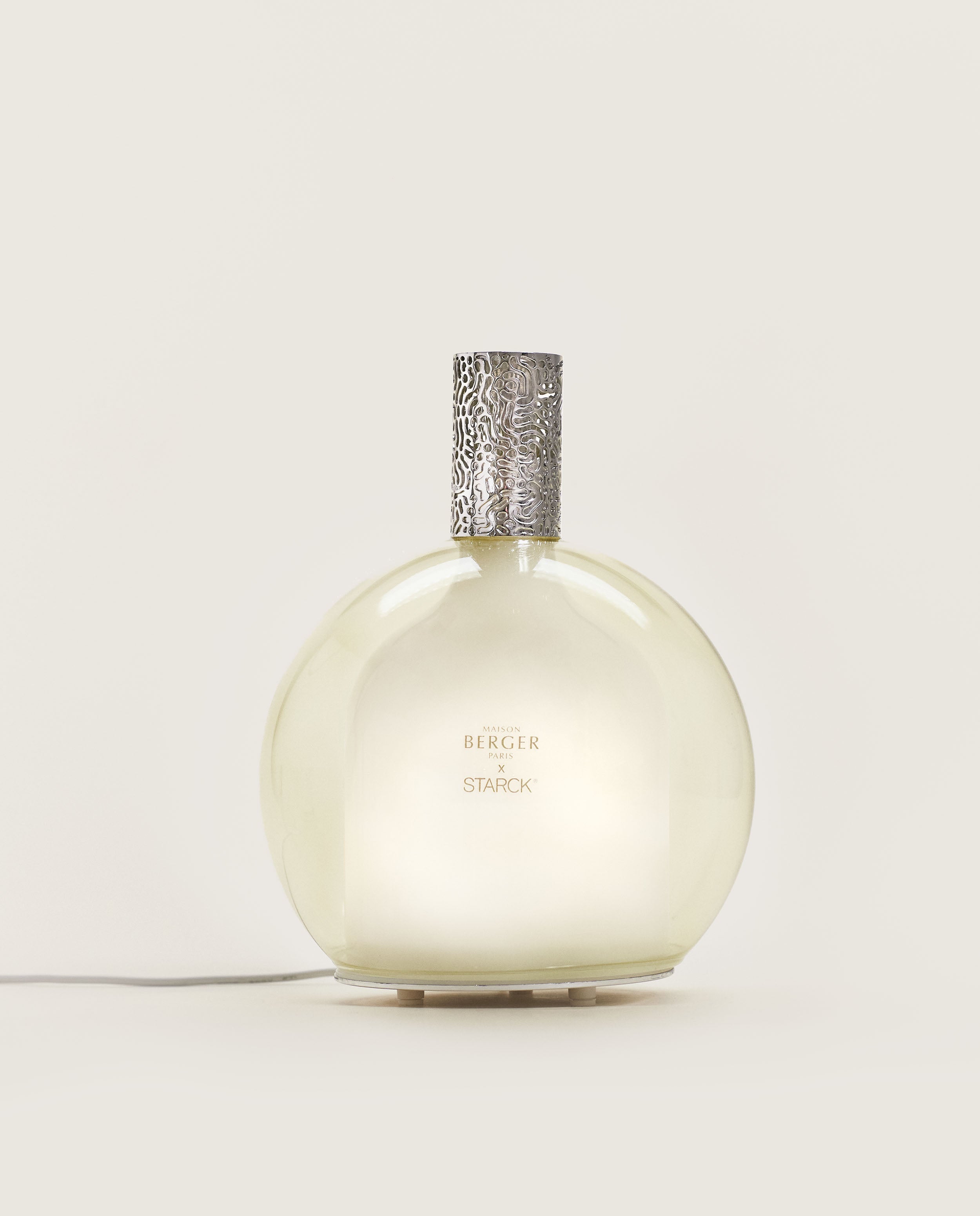 maison-berger-paris-by-starck-diffuseur-lectrique-peau-d-ailleurs image 2