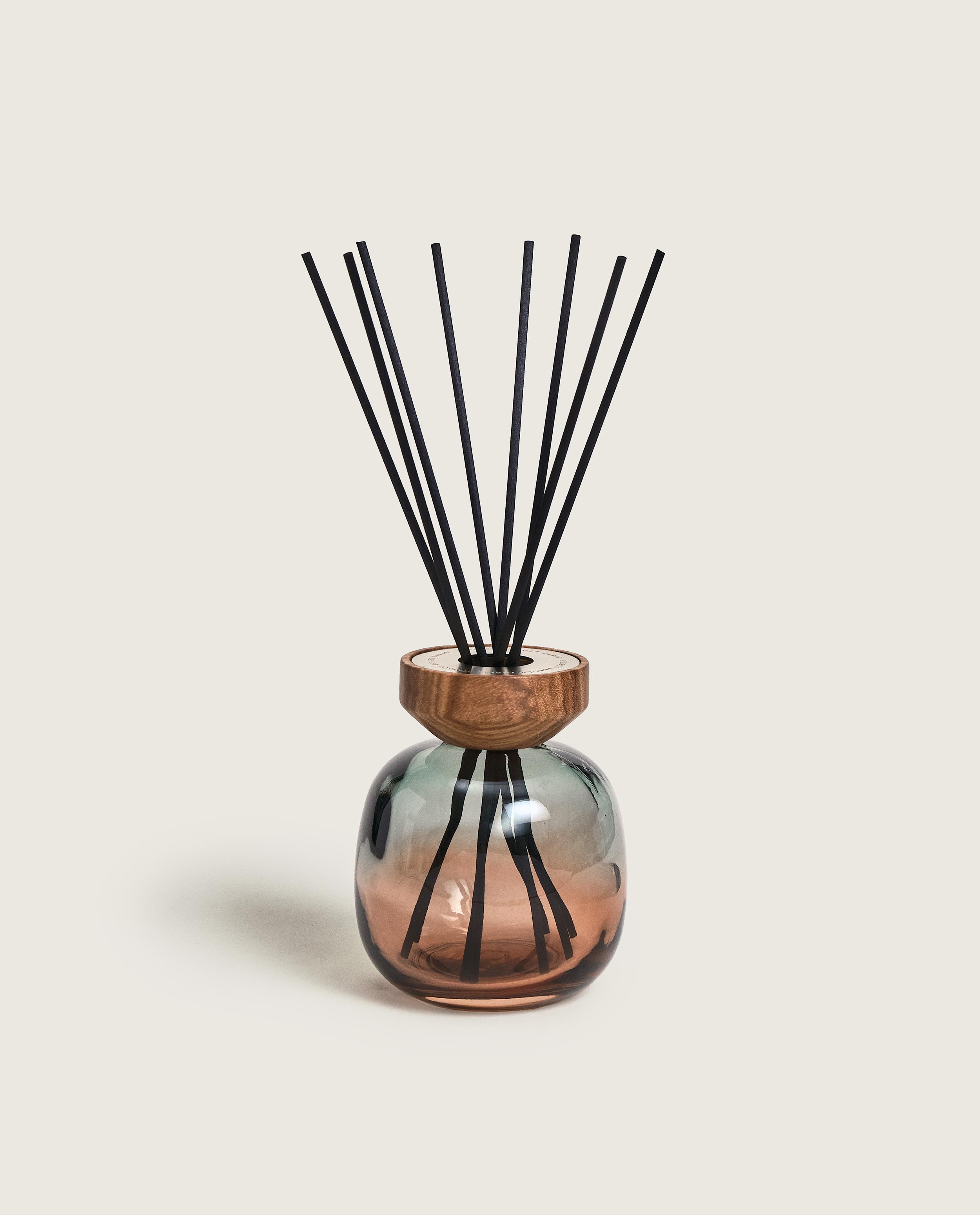 maison-berger-paris-bouquet-parfum-wood-zeste-de-verveine image 2