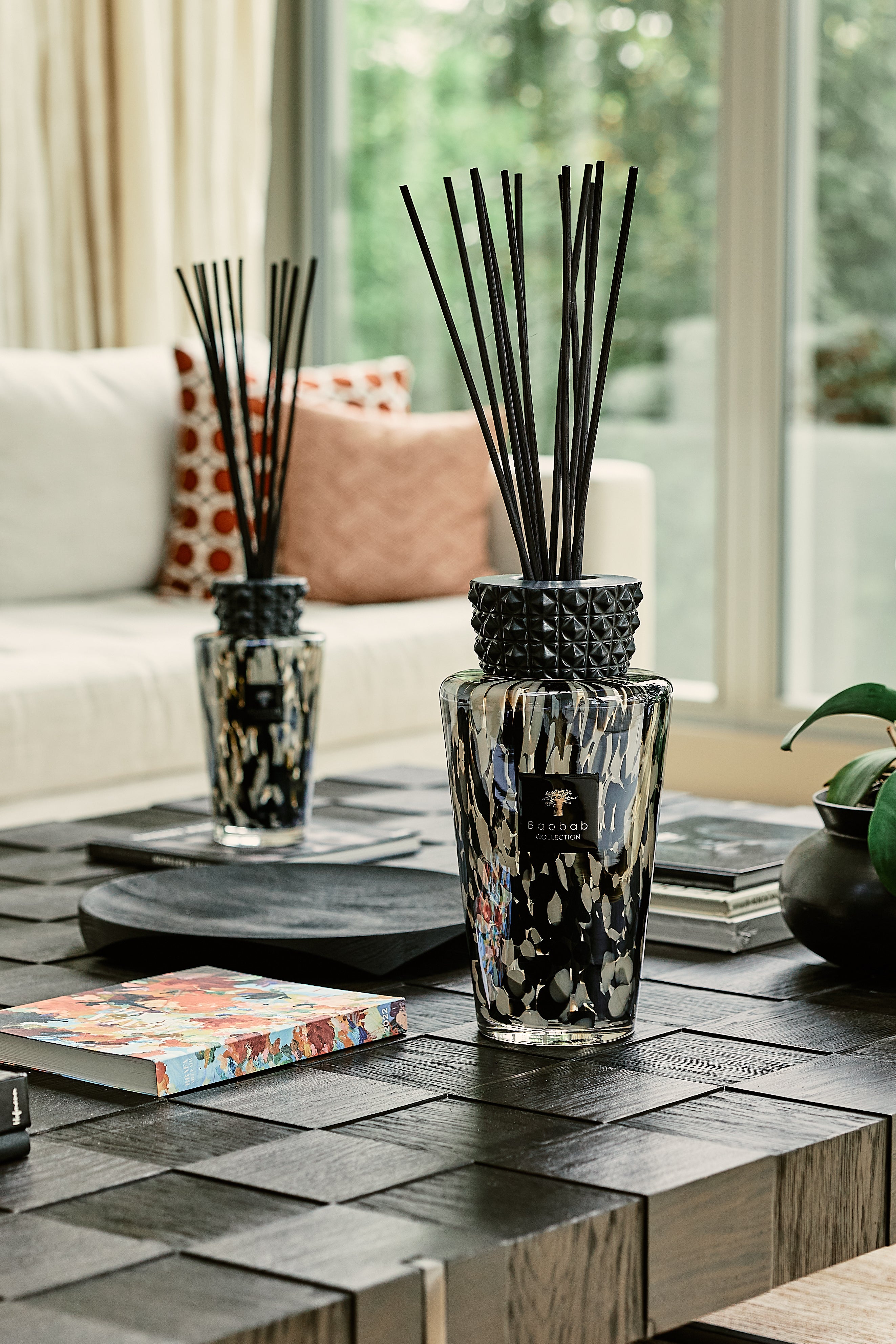 baobab-collection-pearls-black-totem-diffuseur-250-ml-2-l-5-l image 2
