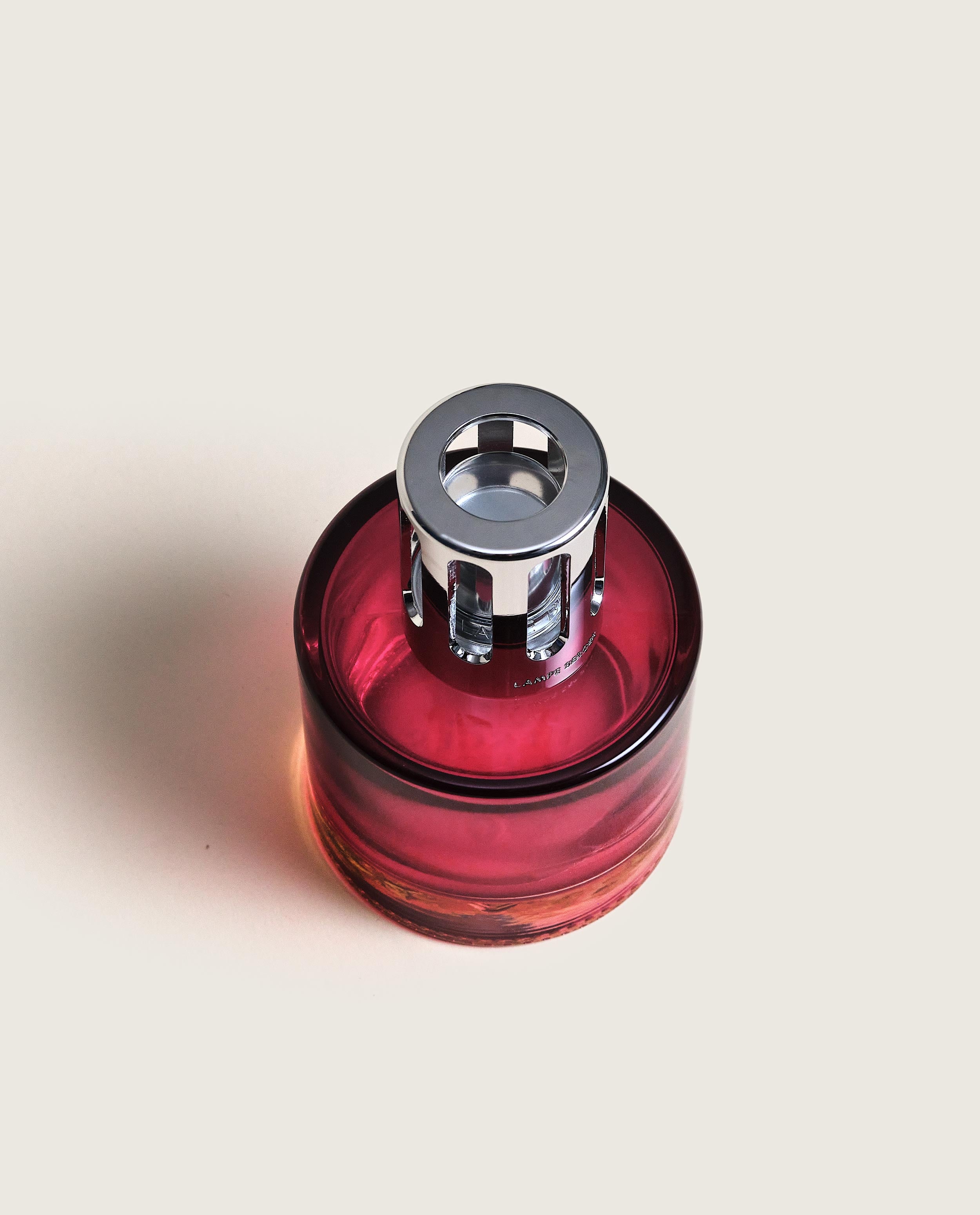 maison-berger-paris-coffret-lampe-berger-pure-rose-sous-les-magnolias image 4