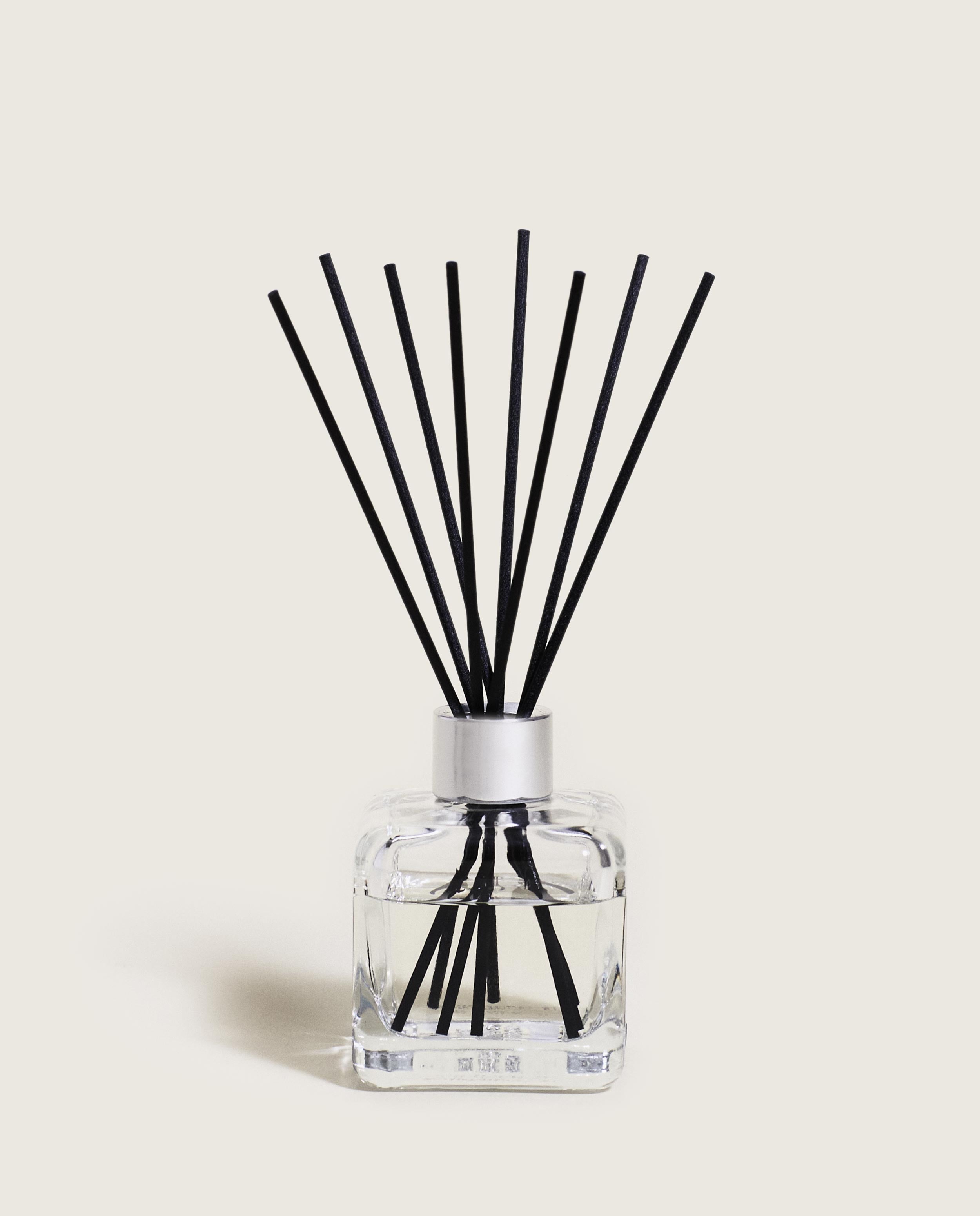 maison-berger-paris-bouquet-parfum-gla-on-tabac-ambr image 2
