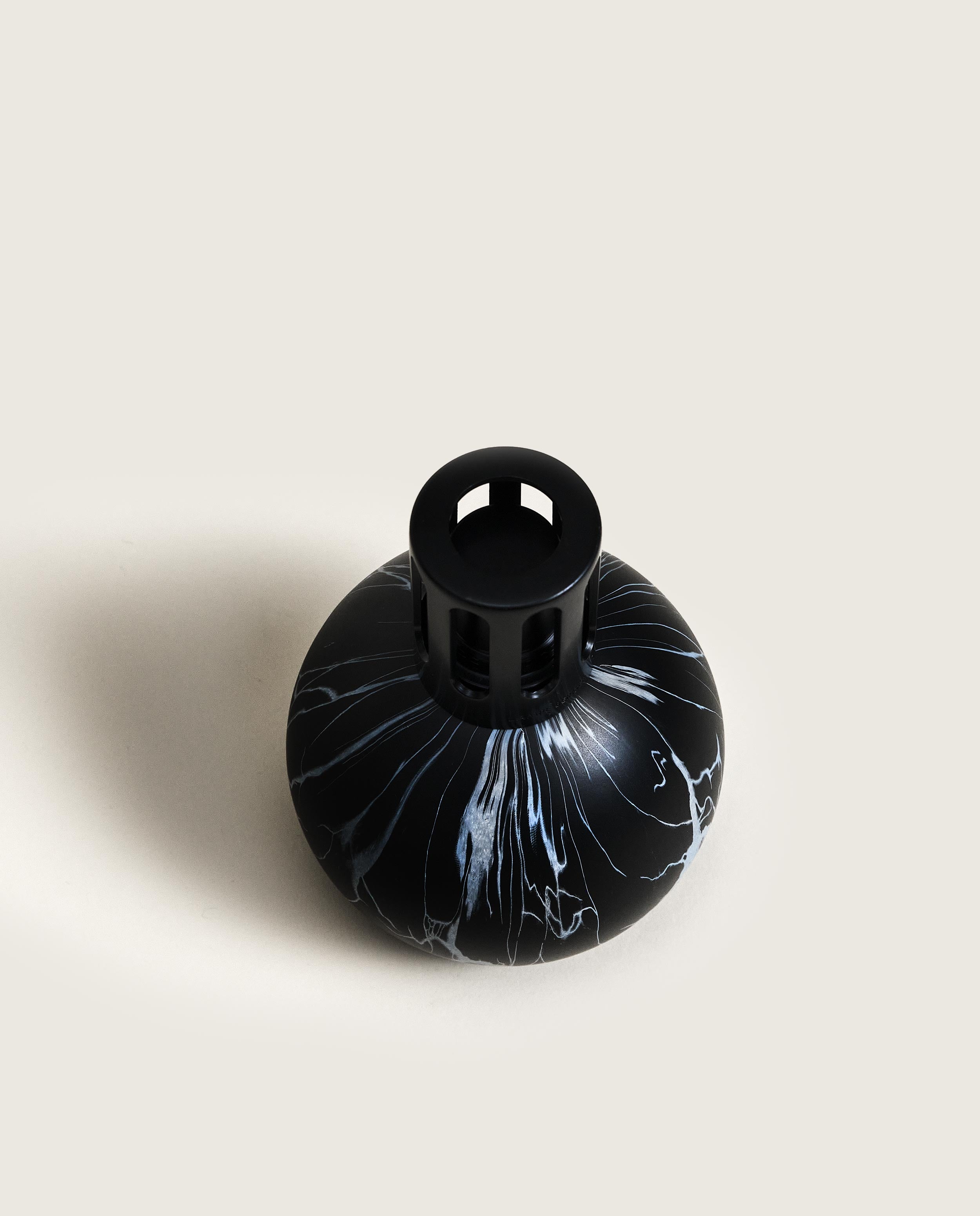 maison-berger-paris-lampe-berger-marbrure-noire image 3