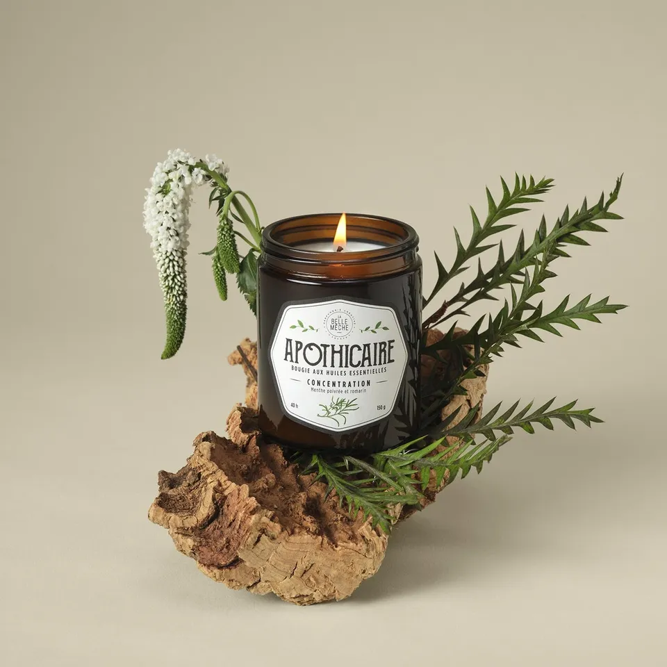 la-belle-m-che-apothicaire-bougie-concentration-menthe-romarin image 1