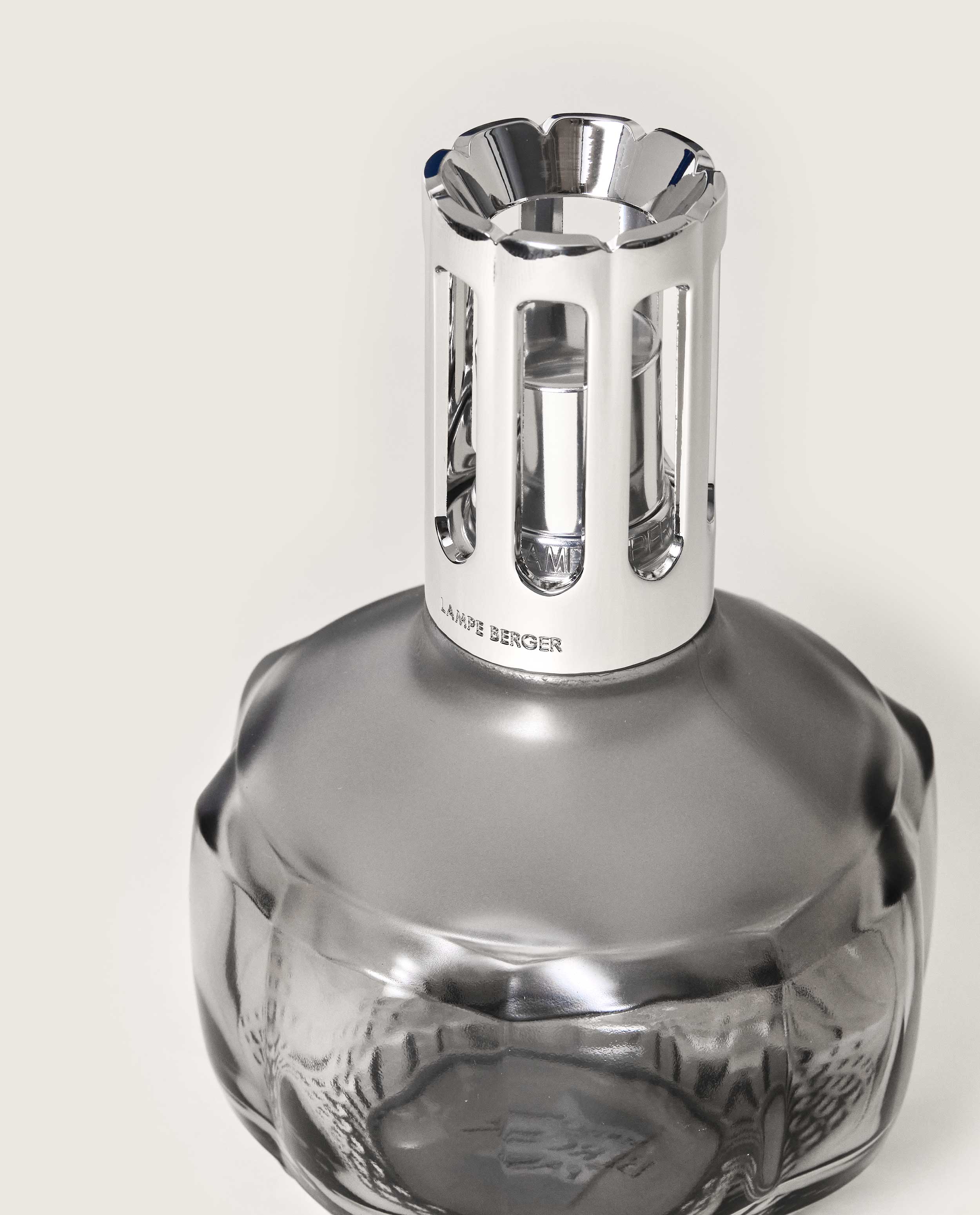 maison-berger-paris-lampe-berger-mol-cule-grise-sans-recharge image 2