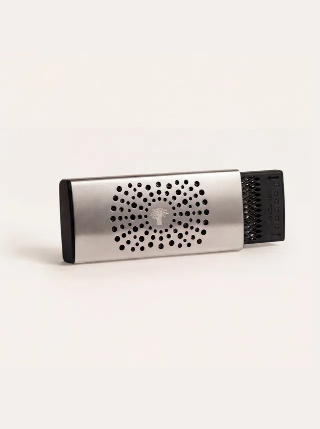 baobab-collection-les-exclusives-platinum-recharge-diffuseur-voiture image 1