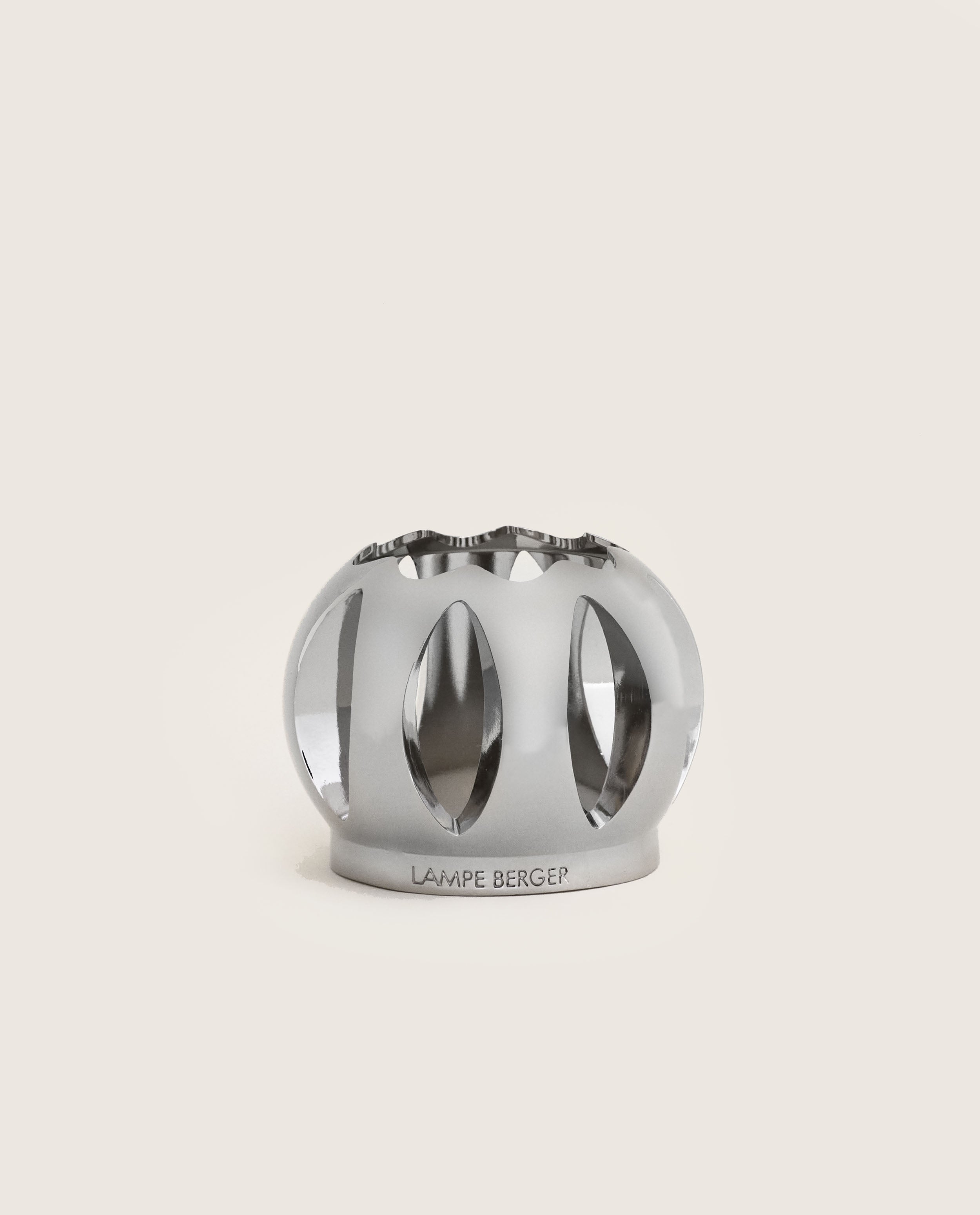 maison-berger-paris-monture-boule-argent-monture-pour-lampe-berger image 1