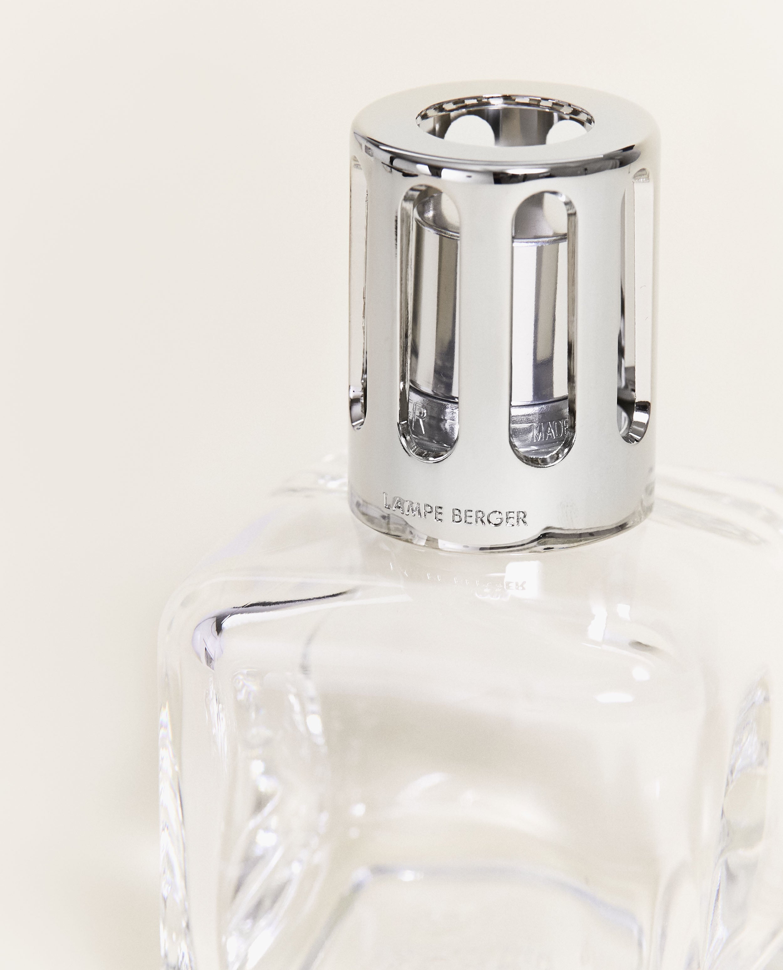maison-berger-paris-lampe-berger-gla-on-transparente-coffret image 3