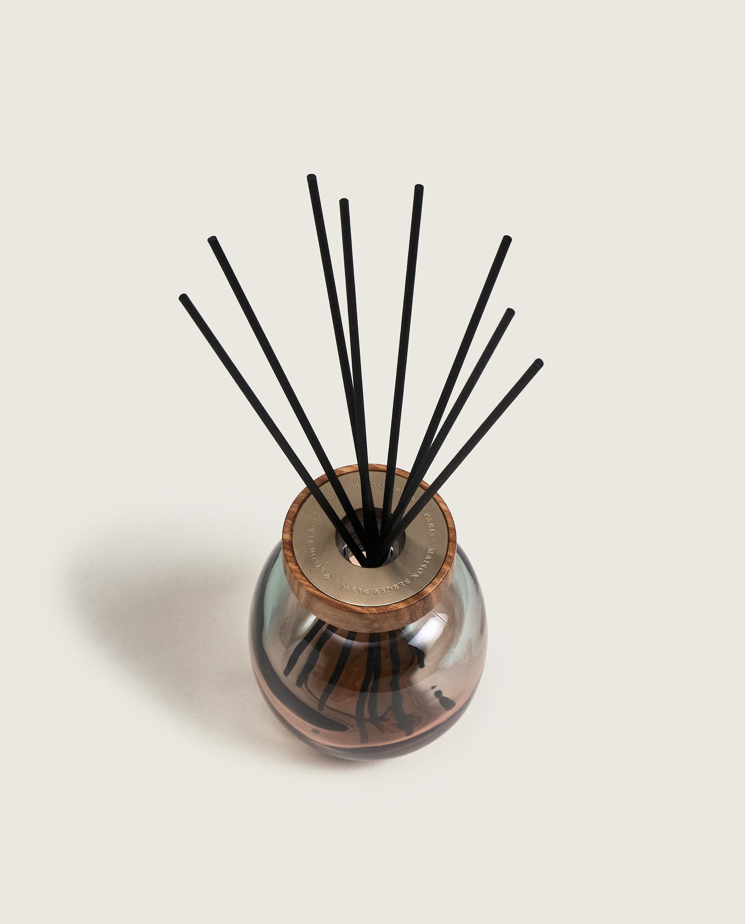 maison-berger-paris-bouquet-parfum-wood-zeste-de-verveine image 4