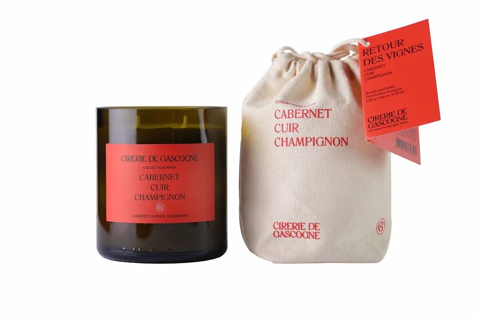 cirerie-de-gascogne-retour-des-vignes-bougie-cul-de-bouteille-cabernet-cuir-cham image 1