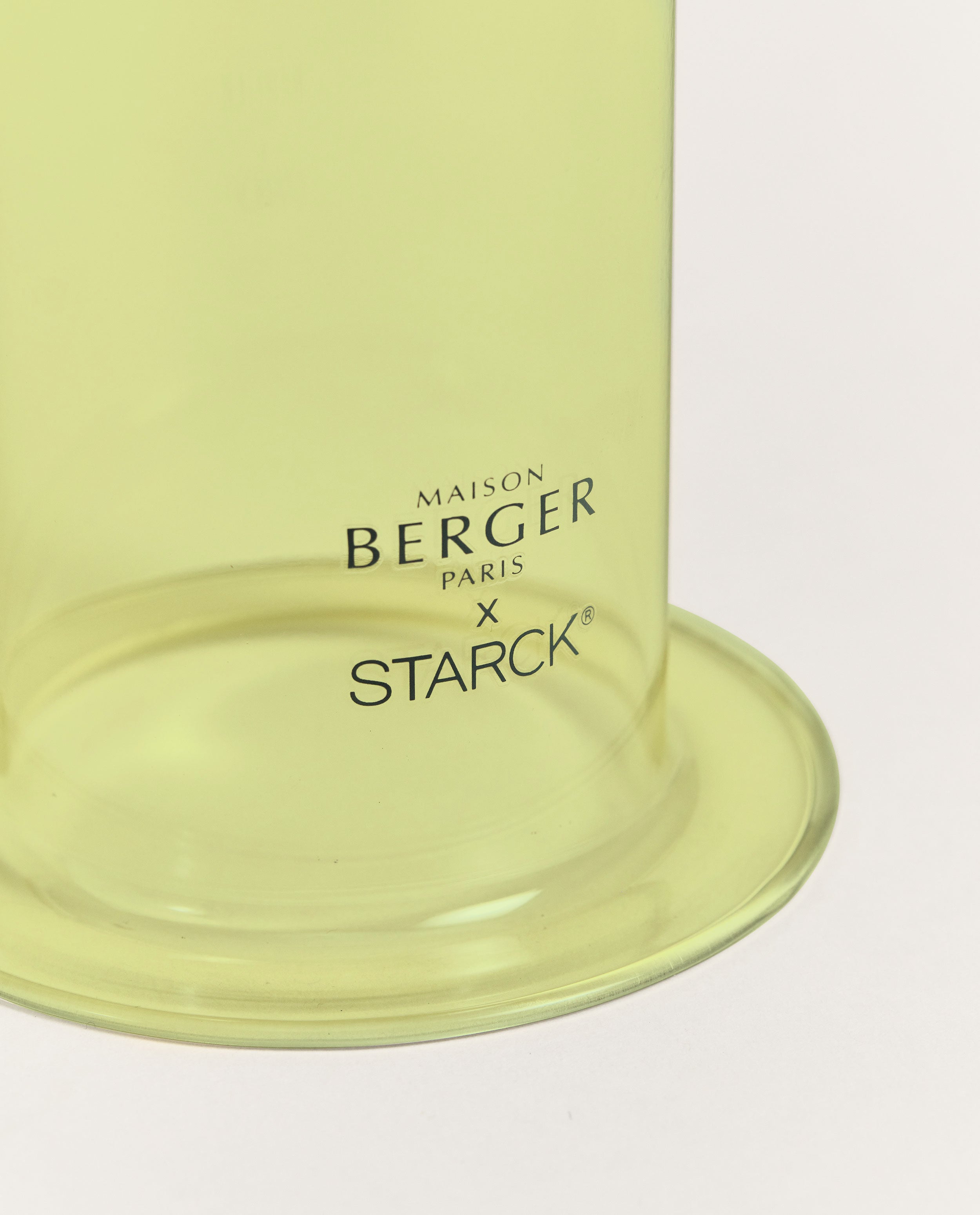 maison-berger-paris-bougie-photophore-by-starck-peau-d-ailleurs image 4