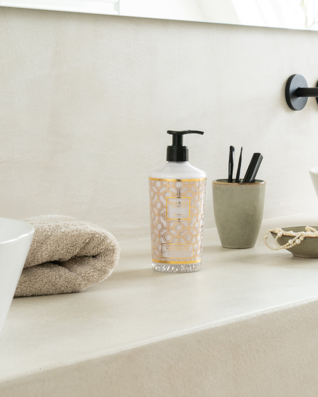 baobab-collection-women-lotion-corps-mains-parfum-e image 2