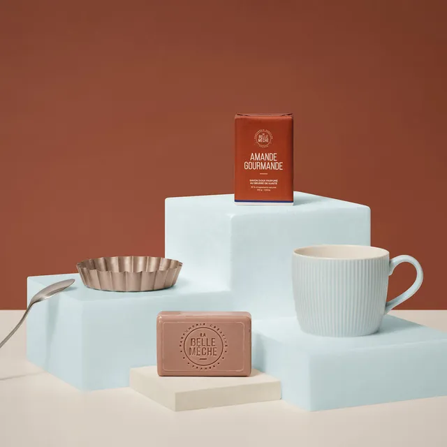 la-belle-m-che-savon-solide-amande-gourmande-100g image 1