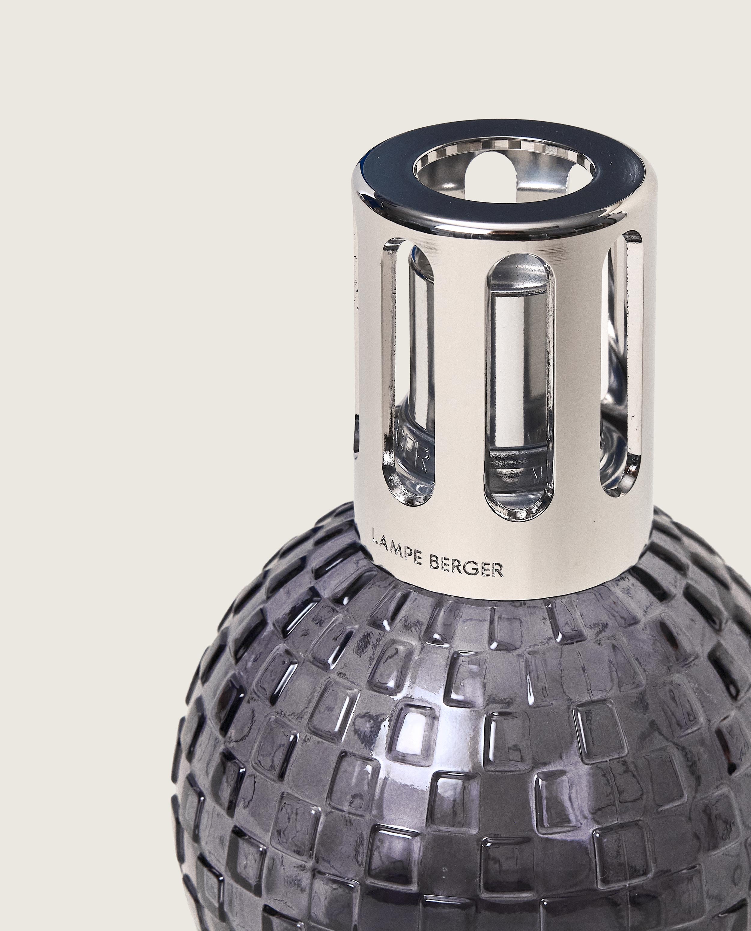 maison-berger-paris-coffret-lampe-berger-disco-grise-poussi-re-d-ambre image 3