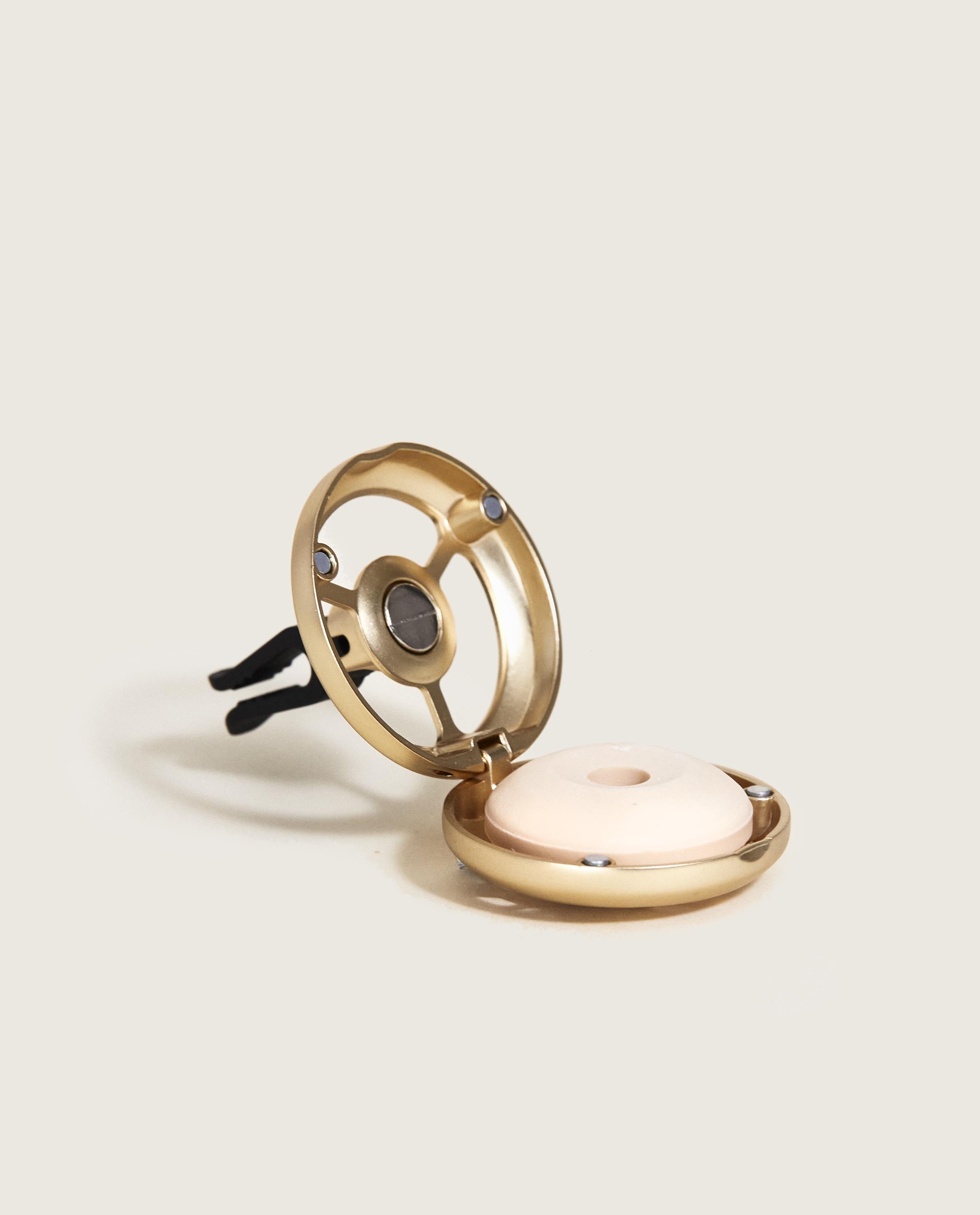 maison-berger-paris-diffuseur-voiture-lolita-lempicka-sweet-rechargeable image 4