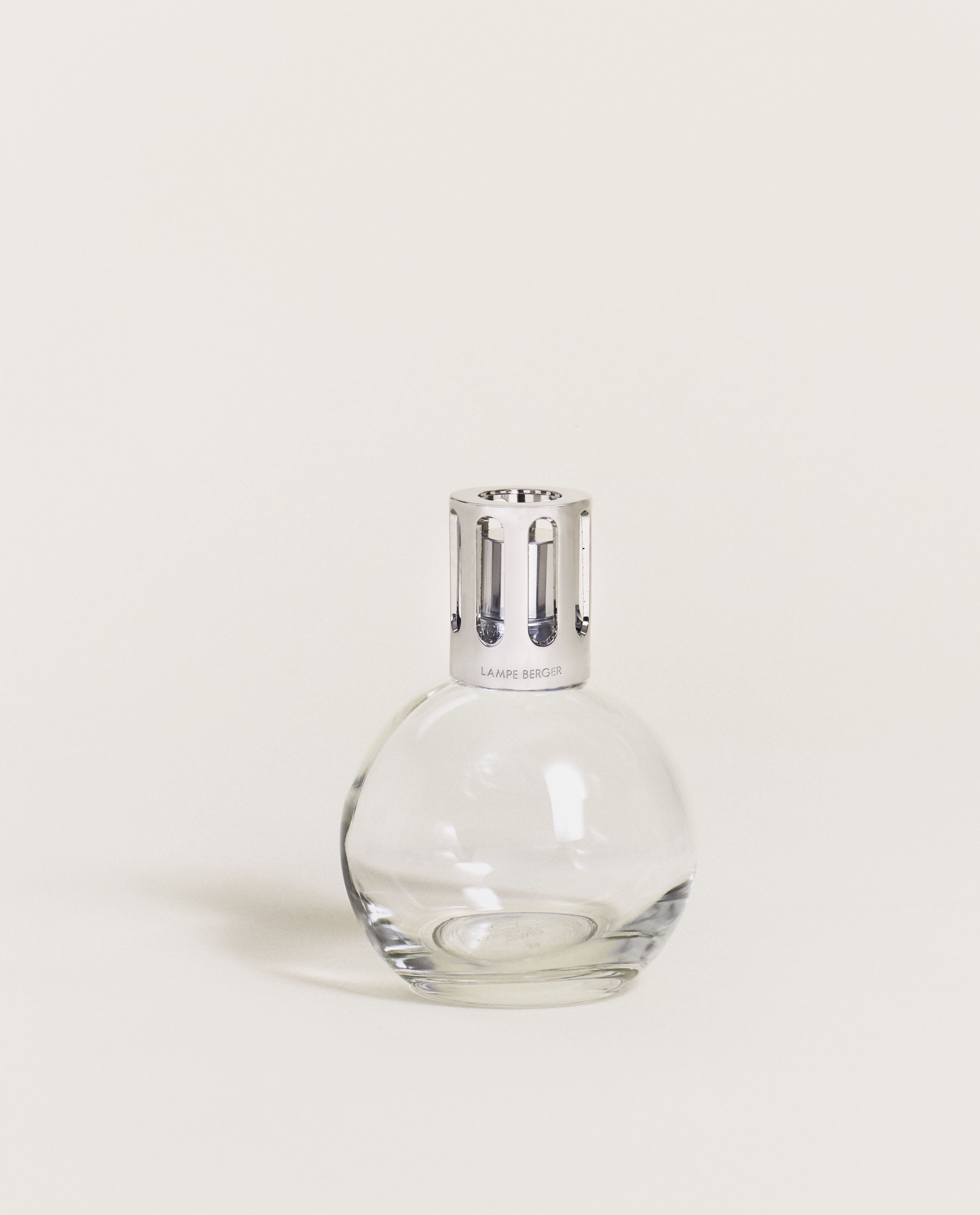 maison-berger-paris-coffret-lampe-berger-essentielle-ronde-air-pur-caresse-de-co image 2