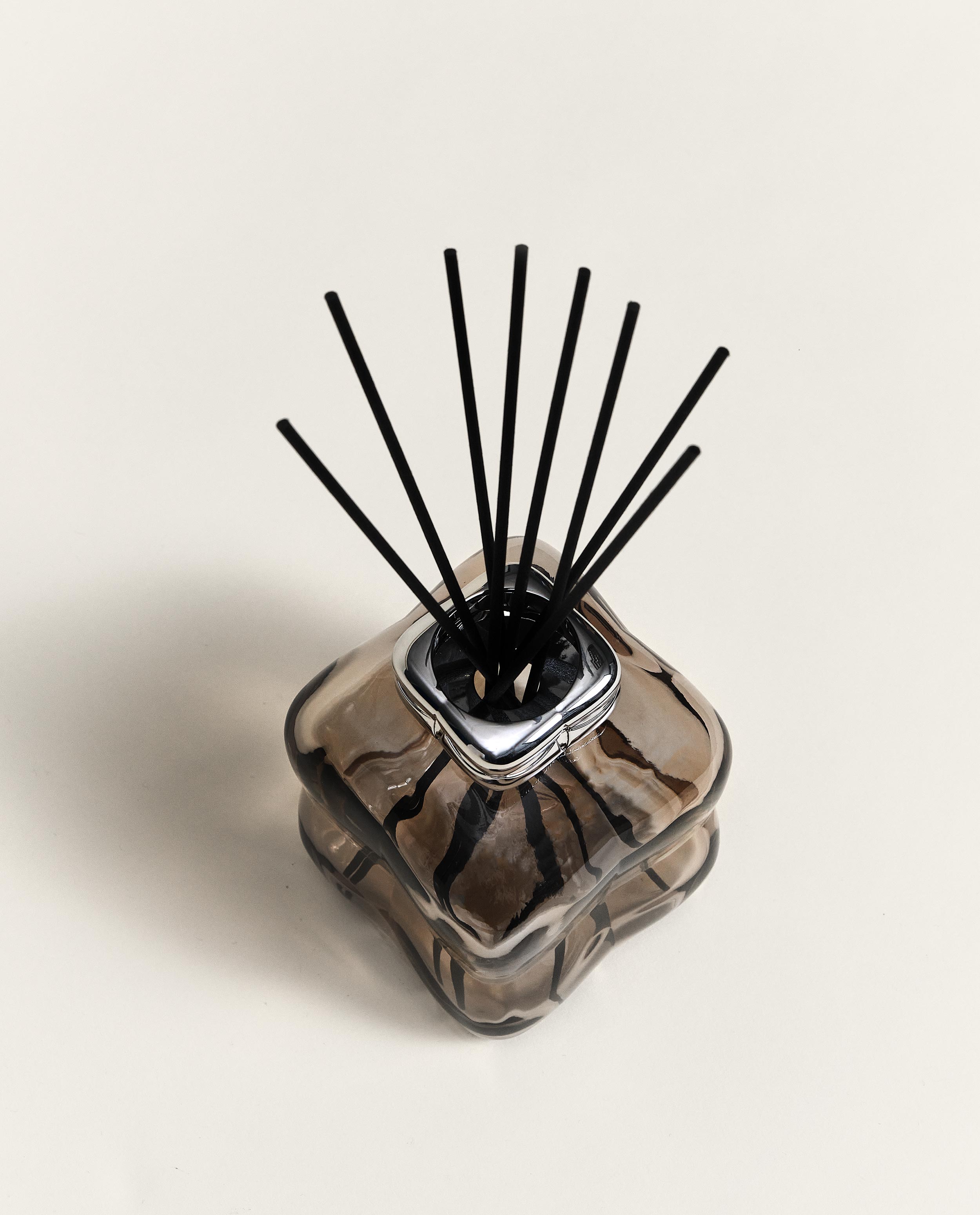 maison-berger-paris-bouquet-parfum-cosy-marron-musc-cocoon image 4