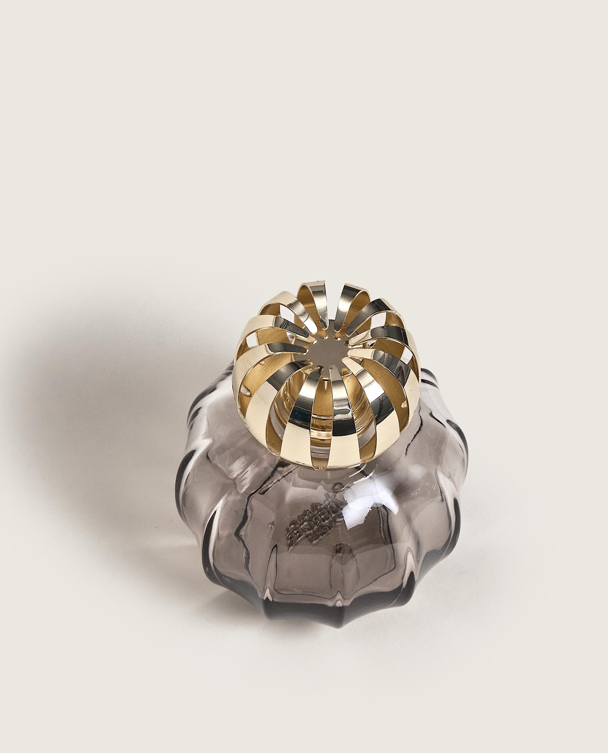 maison-berger-paris-coffret-lampe-berger-corali-grise-recharge-velours-d-orient- image 4